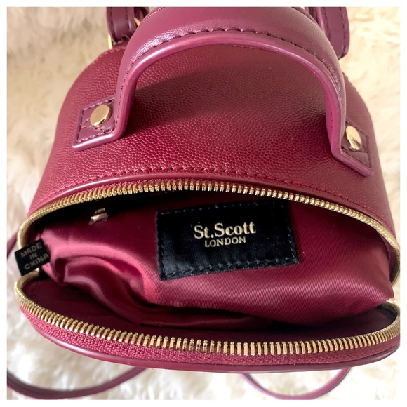 St. Scott London Burgundy Gold Hardware Mini Backpack Shoulder Bag Faux Leather - Picture 4 of 11